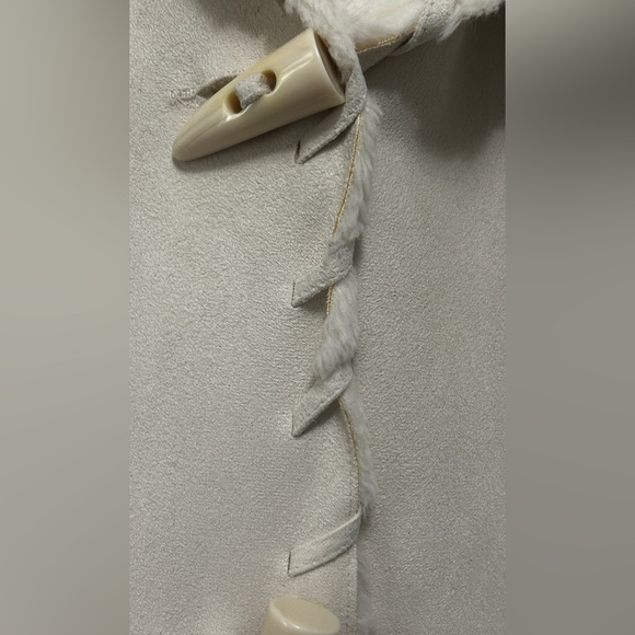 🥳 H P 🥳🙌🎉Coldwater Creek Suede Faux Fur Coat PM - Picture 4 of 10